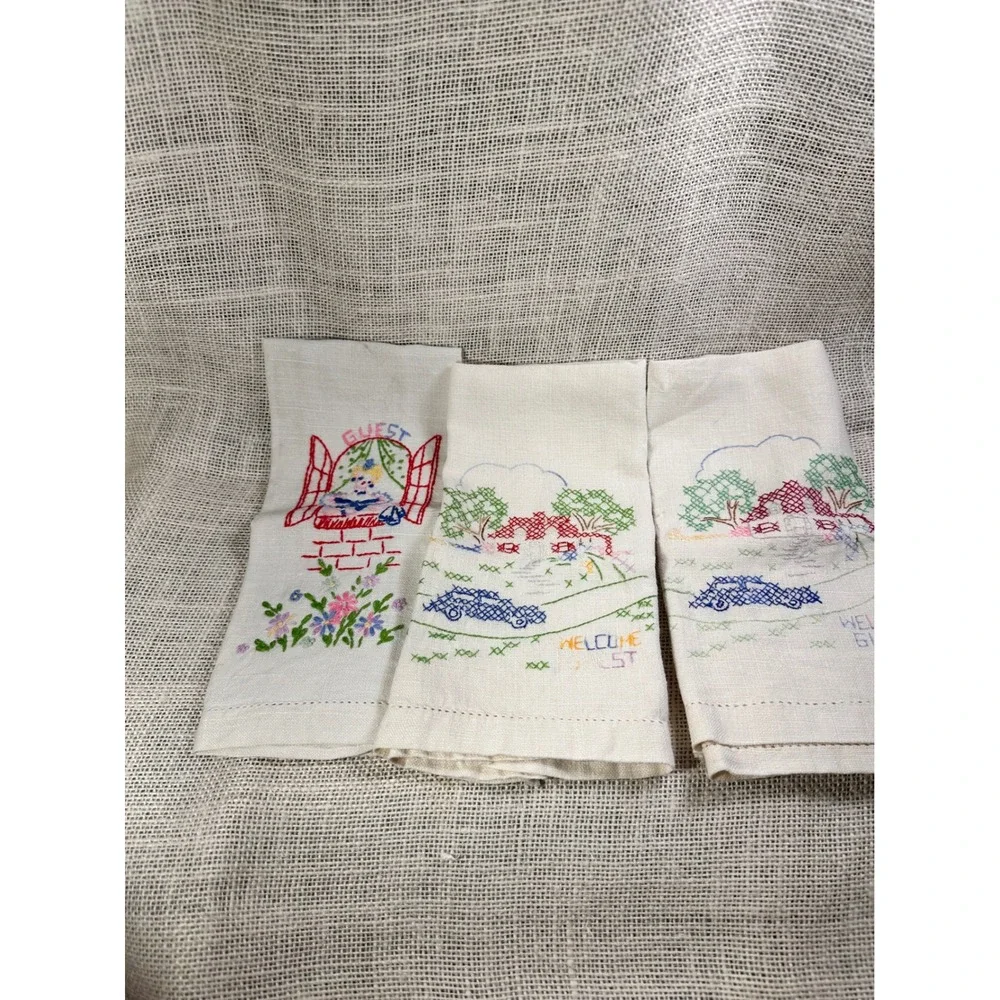 Hand Embroidered Linen Hand Towels Set of 3 Welcome Guest Cottagecore 12x18 vtg